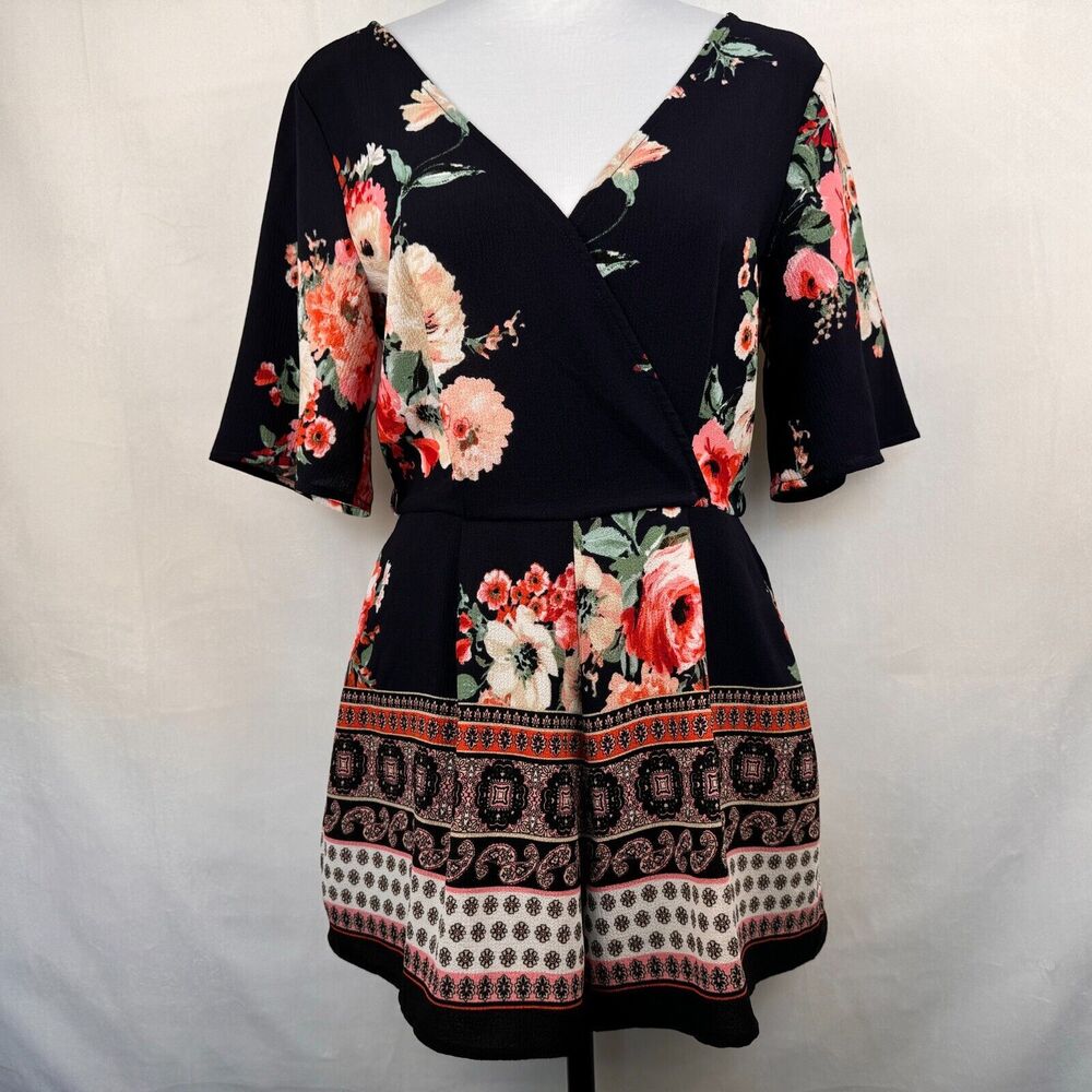 Trixxi Clothing Co Romper Sz S Black Navy Floral Ruffled Sleeve Surplice Wrap - Picture 1 of 9